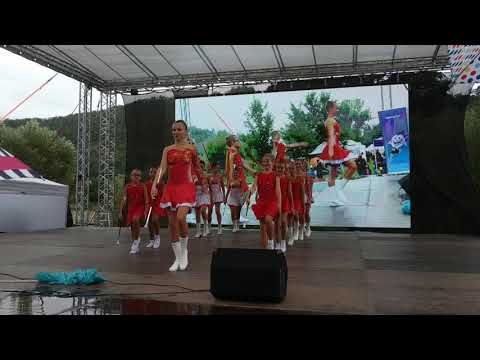 2019_09 Sporťáček (Wannado Festival 2019) - vystoupení mažoretek-Agi- Mažoretky Bailar Praha