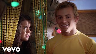 Ross Lynch, Grace Phipps - Cruisin&#39; for a Bruisin&#39; (from &quot;Teen Beach Movie&quot;)