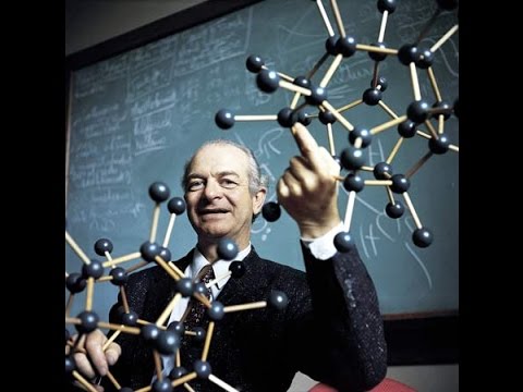 Linus Pauling lecturing at UCLA 5/13/1968