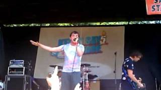 Mercy Mercedes - Shiver Me Timbers @ Warped Tour 09