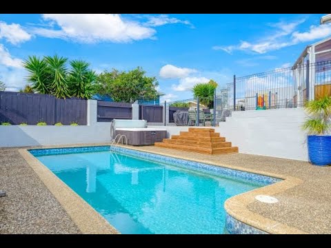 22 Fairview Avenue, Opaheke - Proudly Marketed by Sandra Bullock & Gemma Rowlinson