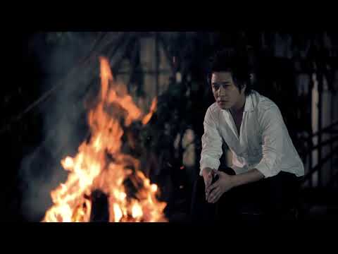 Giật Mình Trong Đêm - Tuấn Hưng | Official Music Video