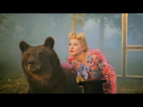 Maya Lavelle - HOBO (picnic with a real bear)