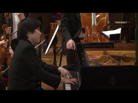 Mao Fujita plays Mozart Piano Concerto No.20 in D minor