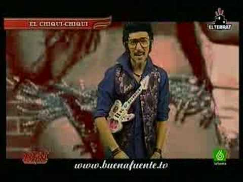 Rodolfo Chiquilicuatre Baila el ChikiChiki (video Oficial)