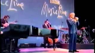Somewhere Over The Rainbow - Tony Benett in BBC show