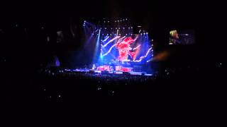 GUNS N&#39; ROSES - YOU CAN&#39;T PUT YOUR ARMS AROUND ME / ATTITUDE - T-MOBILE LIVE IN LAS VEGAS - APRIL 9