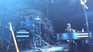 Causes - This sinking ship