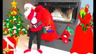 Santa Claus with gifts for kids🎅🎄Tree Christmas movie