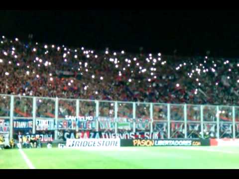 "Recibiemiento de la hinchada de San Lorenzo ante Cruzeiro" Barra: La Gloriosa Butteler • Club: San Lorenzo