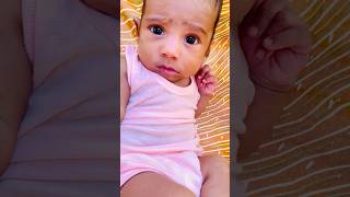 Download lagu ඩැඩාගේ ඇස් දෙකමයි චූටියට තියෙන්නේ🥹❤️🐰🐇 #nuu #baby #viral #newborn #newbornbaby #cutevideo #love mp3