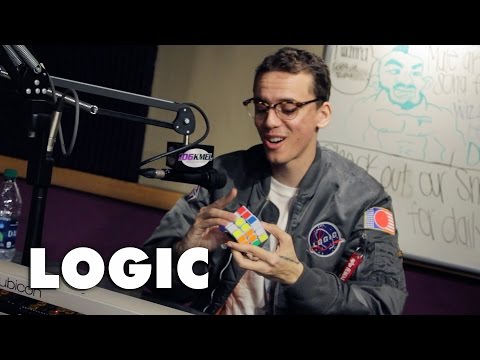 Logic shows BIGVON how to solve a speed Rubik's cube