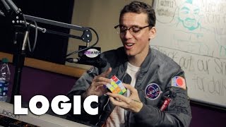 Logic shows BIGVON how to solve a speed Rubik's cube