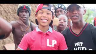 Zone Rouge(clip officiel)