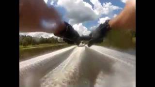 preview picture of video 'Slalom waterskiing at Woodford - GoPro Hero2'