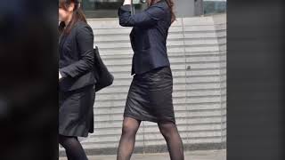 ファッション　光沢パンストコーデ Glossy pantyhose【パンストチャンネル】