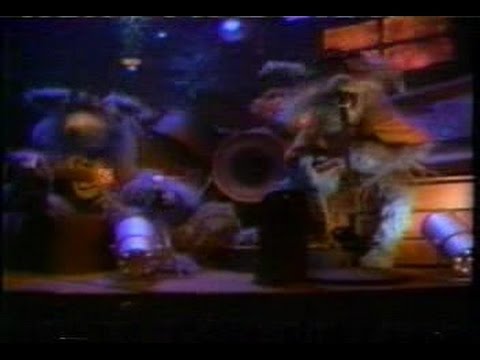 Dinosaurs   S3E17 Swamp Music