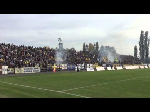 L'esultanza di Luca Cacioli per il gol del vantaggio sul Lentigione