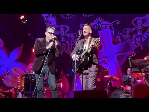 Fiesta de la vida - I,m on fire - Barry Hay - Danny Vera - JB Meijers - Bruce Springsteen