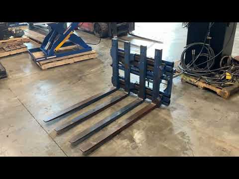 Used RIGHTLINE _UNKNOWN_ Forklift Attachments Indiana US | Arrow Industrial #1408589