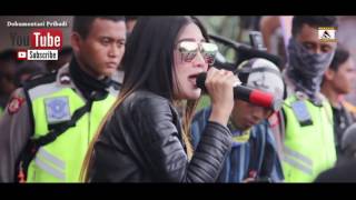 Download lagu NELLA KHARISMA   RX KING COBRA BLITAR 07 MEI 2017 mp3