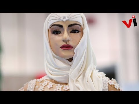 This $1 Million Dollar Bride Cake Will Sweep You Off Your Feet