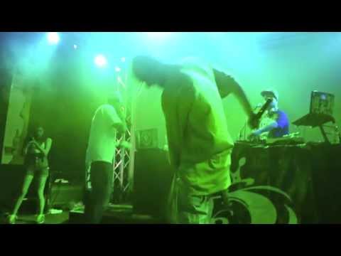 8.Phyrosun Παίζει πρόβλημα - Phyrosun & Μικρός Κλέφτης Tour 2013 Κύτταρο 11 Μαΐου