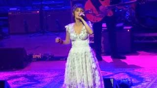 Clare Bowen- &quot;Love Steps In&quot; (Nashville In Concert, Birmingham, UK)