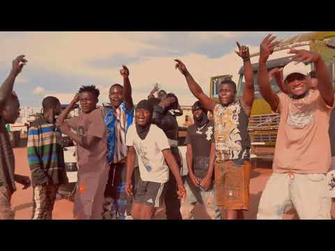 CHIMO NKACHIPOONA SHUSHUSHU FT SANTA SAIZER& DAY MAKER