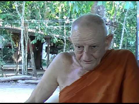 Dhamma conversation with Ajahn Paññavaddho