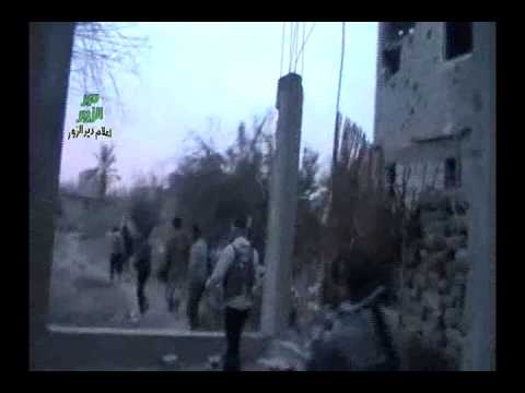 توجه عناصر لواء درع الأنصار لحي الحويقة في دير الزور