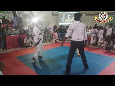 National Karate Championship. खतरनाक लड़ाई के दृश्य।