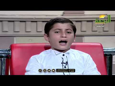 تلاوة مؤثرة جداً لطالب فى الصف الثانى الإعدادى لو كان يغنى لتهافت الناس عليه