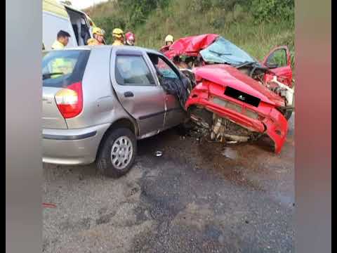(ACIDENTE VIOLENTO) 6 Pessoas Morrem e Carros Ficam DESTRUÍDOS em acidente em Alfredo Vasconcelos mg