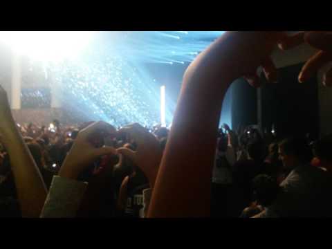 190317 - BTS - TWT In Brazil - Spring Day