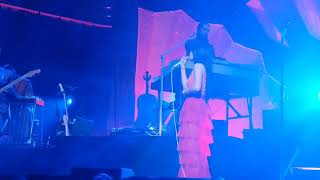 Kacey Musgraves - Keep it to yourself - Live in Nottingham