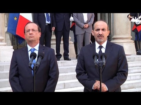 كلمة لأحمد الجربا برفقة الرئيس الفرنسي فرانسوا هولاند حول تأييد ضربة عسكرية لردع النظام السوري