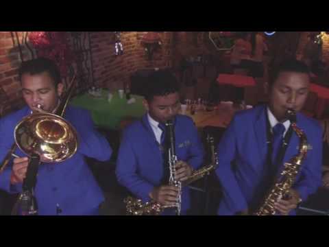 Juan Piña - El Amor Amor (En Vivo)