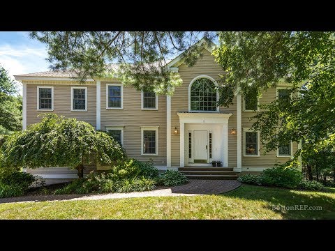 5 Lil's Way, Lynnfield MA - Debbie Caniff - Tel: 617-771-2827