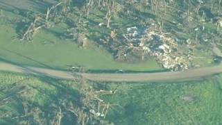preview picture of video 'Tornado Damage from June 17, 2010 Southern MN'