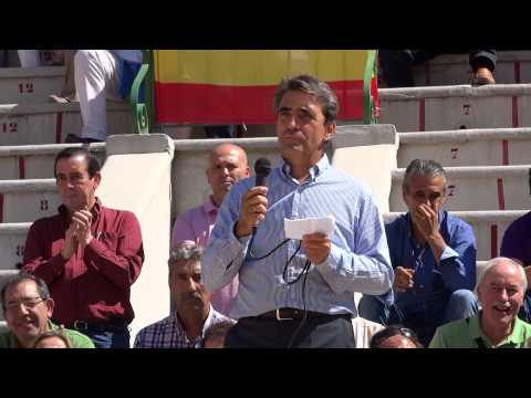 Manifestación y lectura manifiesto de Victorino Martín en Valladolid