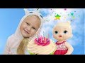Alice Celebrates The BIRTHDAY Kitten Make A Cake And Cookies For Baby Alive