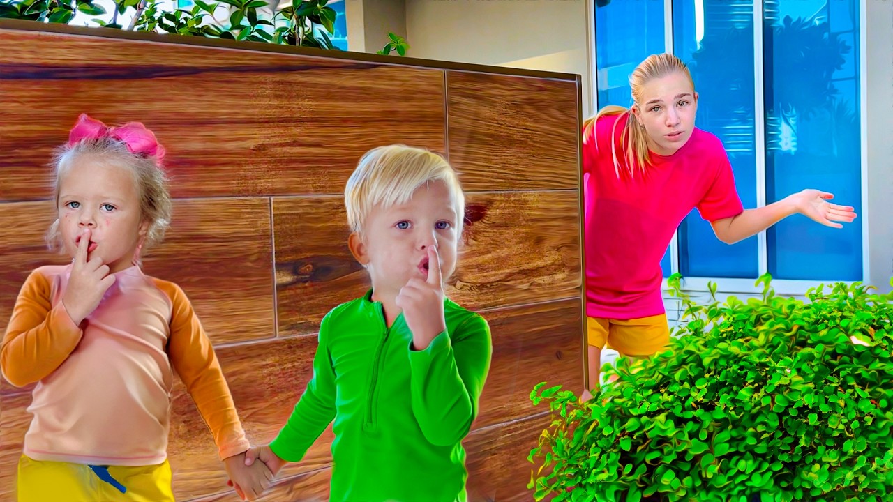 Maggie, little sister and brother are playing hide and sick in the pool!
