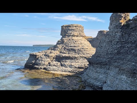 Åker mot ett fullbokat Öland.