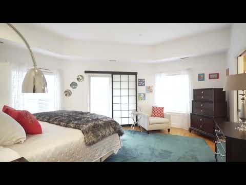 310 Hammond Pond Parkway Unit 201, Chestnut Hill, MA