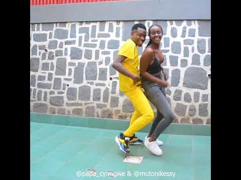 Papacyangwe micro Davis D