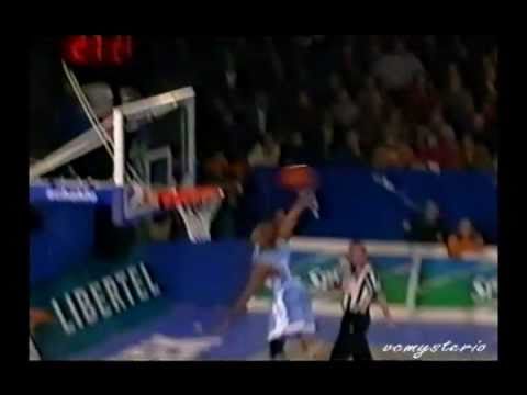 Vince Carter 12pts vs. Bulgaria (1996) - Alley Oops x2 + Monster Tomahawk + Two-handed big block!