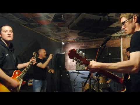 I Hope, I Think, I Know. Undercover Oasis.