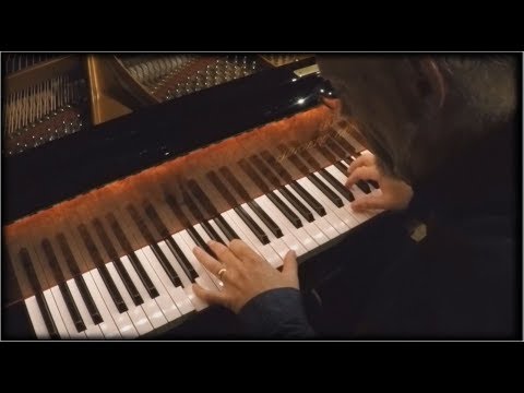 David Nevue - "Broken" - Performed Live at Piano Haven (Sedona)