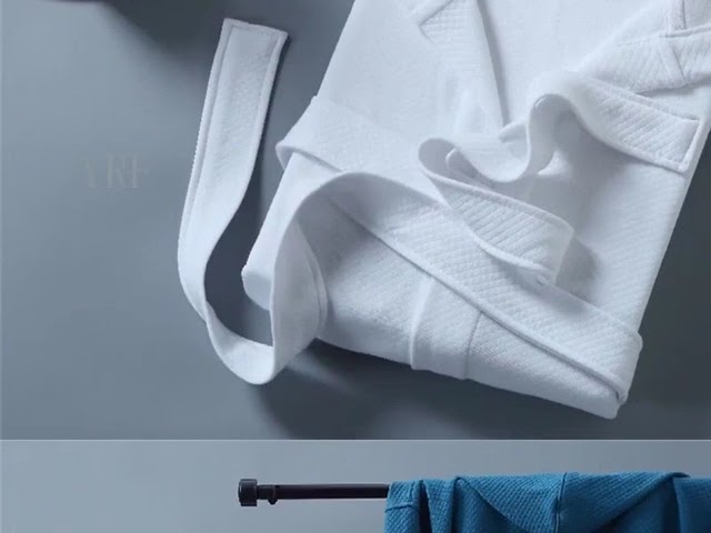 Vídeo relacionado con LEBENGOOD Albornoz Hombre con Capucha 100% Algodón OEKO-TEX, Toalla Rizo Americano 450 gsm,Albornoces Juveniles, Ducha, Piscina, Bata Baño, Unisex,Mujer, Tallas S M L XL XXL 3XL (Hom.Cap. Acero XL)